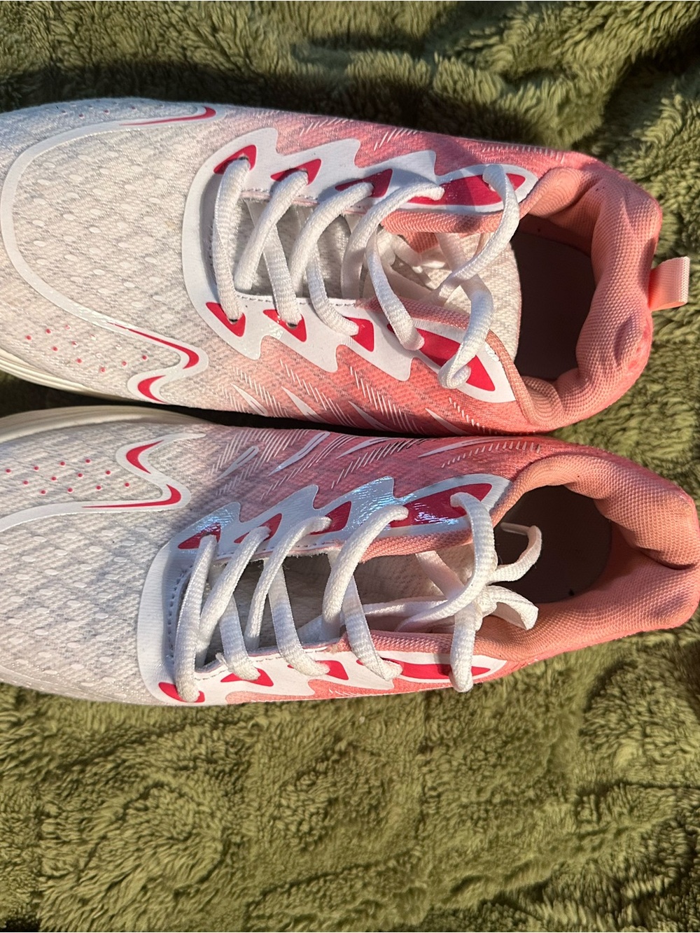 Source Unknown White and Pink Women's Athletic Sneakers
